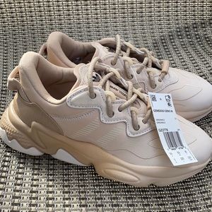 New No BOX adidas WOMEN Size 5 OZWEEGO OZWG